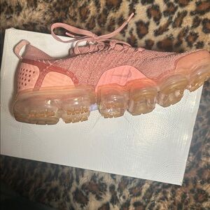 Stylish Pink Women's Sneakers